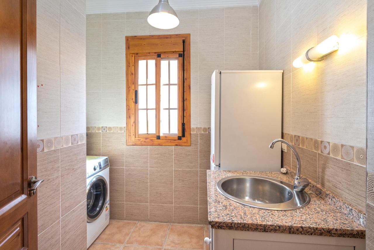 Alcaucín Casa Del Valle Con Piscina Privadaヴィラ エクステリア 写真
