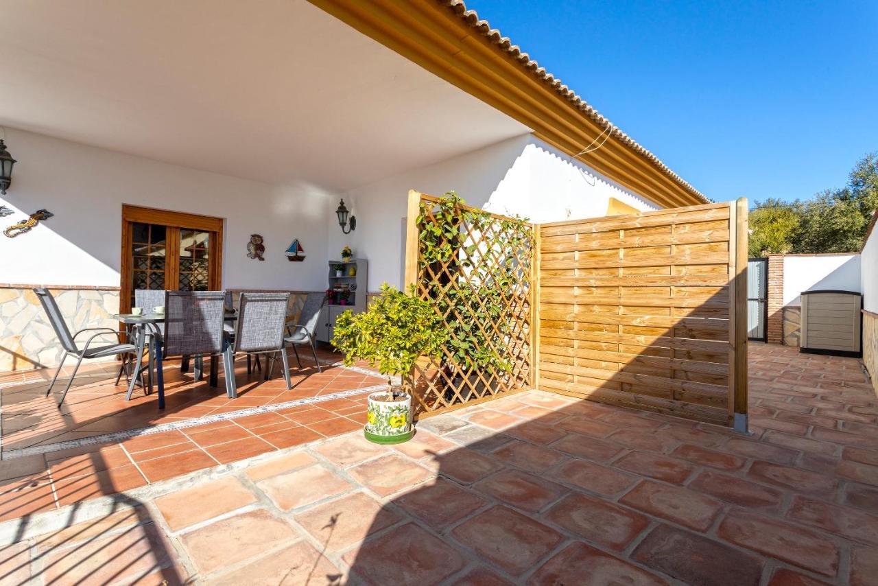 Alcaucín Casa Del Valle Con Piscina Privadaヴィラ エクステリア 写真